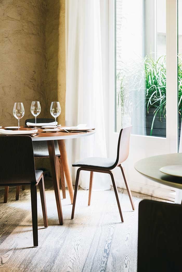 乐竞平台 - 桌几|餐桌|办公家具|设计师家具|Gher 餐台/洽谈台